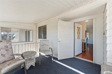 Welcome home to this charming and inviting 2-bedroom, 2-bath - photo 5