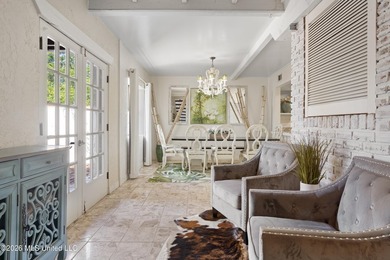 Tucked away on the charming and distinctive Father Ryan Avenue - photo 6