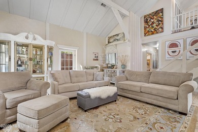 Tucked away on the charming and distinctive Father Ryan Avenue - photo 9