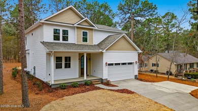 Seven Lakes Home For Sale in Seven Lakes North Carolina