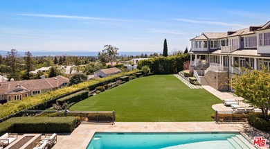 Perched in the premier Palisades Riviera enclave, this - photo 3