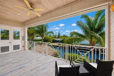 Pristine, and move-in ready, beautifully decorated custom - photo 13