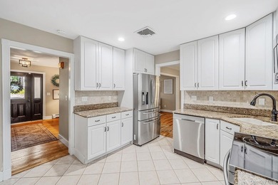 Welcome home to this beautifully maintained 4 bedrooom, 2.5 bath - photo 15