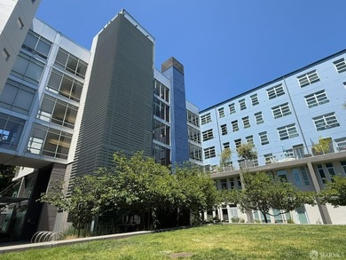 Desirable unit located in a wonderful, thriving neighborhood - photo 22