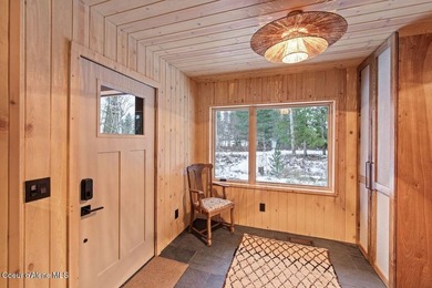 Designed by Dwell Magazine-featured Waechter Architecture and a - photo 25