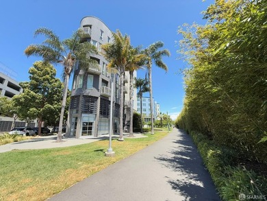 Desirable unit located in a wonderful, thriving neighborhood - photo 28