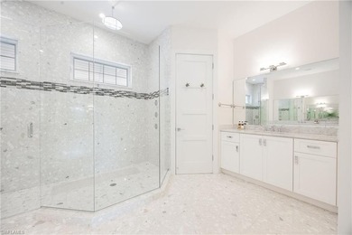 Pristine, and move-in ready, beautifully decorated custom - photo 30