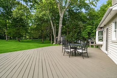 Welcome home to this beautifully maintained 4 bedrooom, 2.5 bath - photo 32