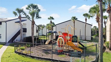 Location doesn't get better than this-- this community has it - photo 35