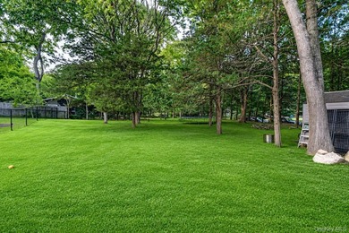 Welcome home to this beautifully maintained 4 bedrooom, 2.5 bath - photo 35