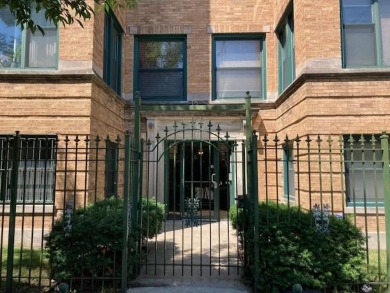 Lake Michigan - Cook County Condo For Sale in Chicago Illinois