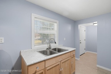 Discover a charming investment gem in the heart of East Biloxi! - photo 11
