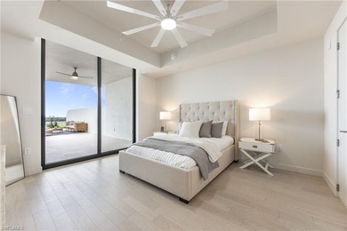 Positioned within the highly sought-after South Tower at The - photo 20