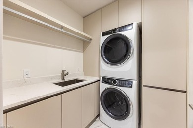 Positioned within the highly sought-after South Tower at The - photo 26