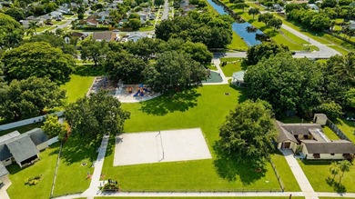 Welcome to 1450 Denlow Lane an immaculately maintained CBS home - photo 37