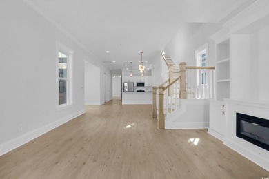 Luxurious Charleston-style home in the sought-after Sweetgrass - photo 11