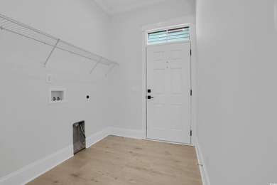 Luxurious Charleston-style home in the sought-after Sweetgrass - photo 18