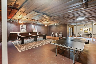 Gunite pool is Salt water, Crystal chandeliers in living room - photo 20