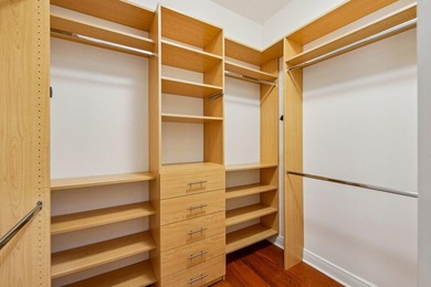 Set within the prestigious private gated community of Lakefield - photo 23