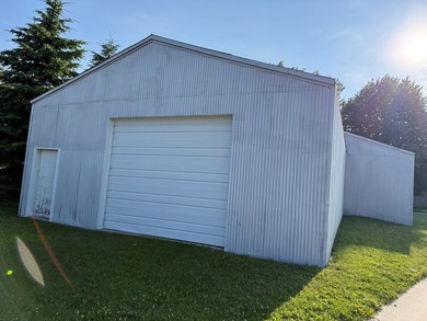 Additional listing photo 4