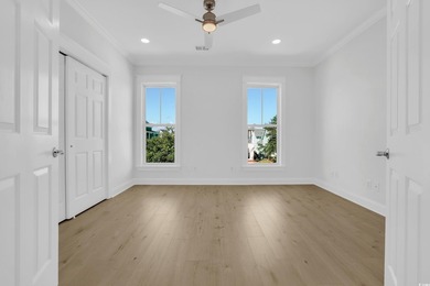 Luxurious Charleston-style home in the sought-after Sweetgrass - photo 30