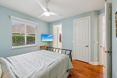 Set within the prestigious private gated community of Lakefield - photo 31