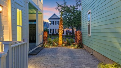 Luxurious Charleston-style home in the sought-after Sweetgrass - photo 32