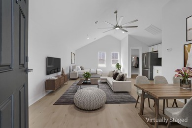 Luxurious Charleston-style home in the sought-after Sweetgrass - photo 37