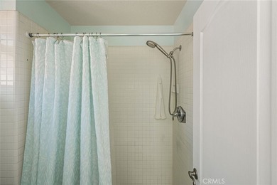 Welcome to this wonderful home nestled in a cul de sac - photo 38