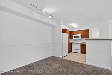 This 2 bedrooms 2 baths condo with the second story loft is - photo 7