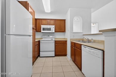 This 2 bedrooms 2 baths condo with the second story loft is - photo 8