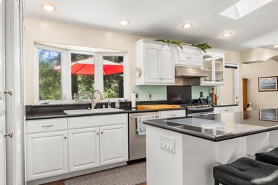 Price reduced. Sellers have closed on their forever home out of - photo 10