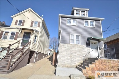 Exceptional Two-Family Home in Prime South Amboy LocationLocated - photo 32