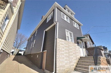 Exceptional Two-Family Home in Prime South Amboy LocationLocated - photo 33