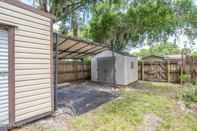 Motivated Seller!! Stop by and see this charming single family - photo 14