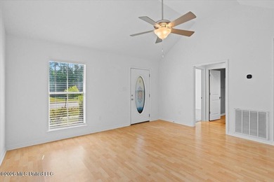 Welcome to this beautifully updated 3-bedroom, 2-bath home - photo 6