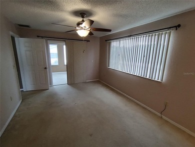 Lovely split bedroom Newport model home. This home delivers - photo 25
