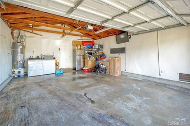 This charming 3-bedroom, 2-bathroom home, perfectly situated on - photo 25
