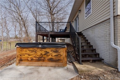 Welcome to easy lake living without the waterfront price tag, in - photo 26