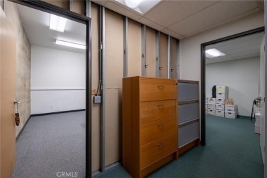 Location! Location! Location! This is a rare opportunity to own - photo 36