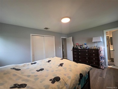 This beautifully maintained Kings Park home combines modern - photo 11