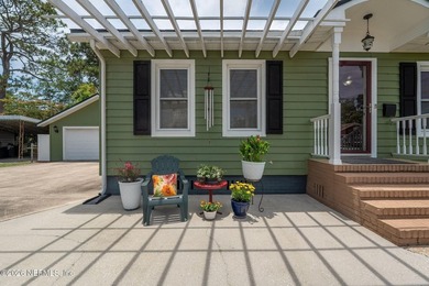 ** Seller to provide 1 Year Home Warranty from Home Warranty of - photo 3