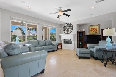 Enjoy refined desert living in this beautifully designed - photo 10