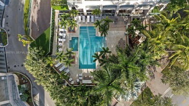 Impeccable high-floor corner residence at the luxurious