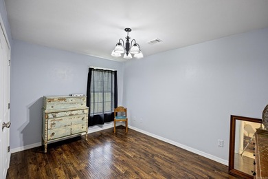 BACK ON THE MARKET - NO FAULT OF THE SELLERS! Don't miss this - photo 23