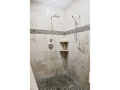 Experience exceptional loft living in this stunning 2BR/2BA - photo 24