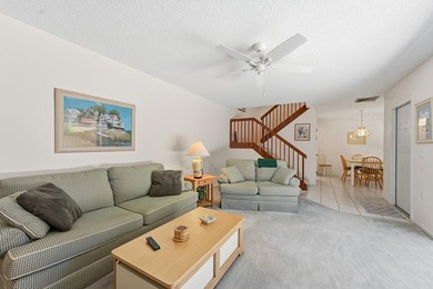 Discover this charming two-bedroom townhouse, with each bedroom - photo 5