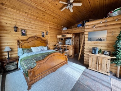 Beautiful Lake Retreat - photo 27