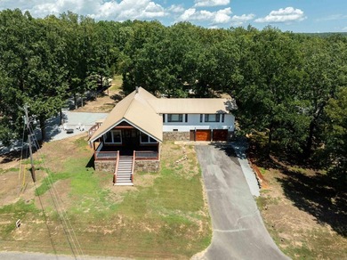 Motivated Seller! Bring us an offer on this Stunning 5-Bedroom - photo 4