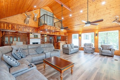 Motivated Seller! Bring us an offer on this Stunning 5-Bedroom - photo 9